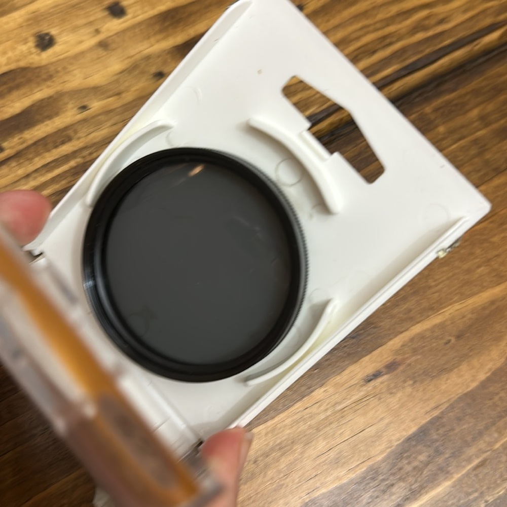 ProMaster 52mm Polarizer Filter - Picture 2 of 2